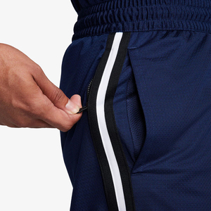 Ensemble de maillot de basket-ball bleu marine pour homme avec bordure blanche, short et débardeur de style sportif à séchage rapide - Product Image 6