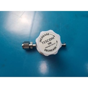 Regulador de Presión de Alta Pureza TESCOM 74-3062TRU30-065, Usado, Piezas de Equipos Semiconductores Legacy - Product Image 3