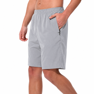 Pantalones Cortos Deportivos Personalizados para Hombre, Color Gris Claro, de Secado Rápido, para Gimnasio, Correr, Entrenamiento y Ejercicio - Product Image 4