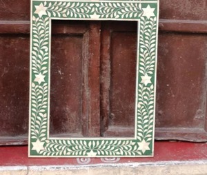 Miroir mural en résine écologique artisanal de luxe, décoration moderne pour maisons élégantes, bureaux, décoration de mariage - Product Image 3