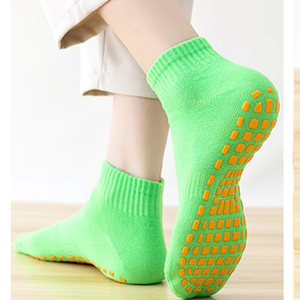 Custom Disposable Non-Slip <b>Trampoline</b> Grip Men's 100% Cotton Anti-Bacterial Quick Dry Spring Sports Socks - Product Image 4