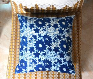 ปลอกหมอนอิงผ้าฝ้ายแท้ 100% พิมพ์ลายด้วยมือ พร้อมขอบเย็บอย่างดี เหมาะสำหรับใช้ในโรงแรม ตกแต่งโซฟา เตียงนอน และบ้าน - Product Image 3