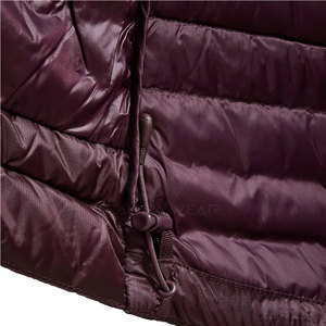 Chaqueta Acolchada de Lona de Primera Calidad, Cálida y Cómoda para Hombre, con Logotipo Frontal, en Oferta Online - Product Image 3