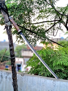 Edelstahl-Katana-Schwert mit Holzgriff Gezahnte Klinge 96cm Gerade Rückseite Industriequalität OEM 3 Jahre Garantie - Product Image 4
