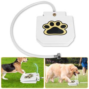 Fontaine à eau interactive pour chien d'extérieur avec pédale à patte et pulvérisateur activé par la marche - Product Image 3