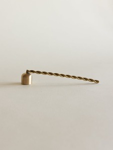 Antique Metal <b>Candle</b> Snuffer Tool For Safe <b>Candle</b> <b>Flame</b> Extinguishing And Elegant Home Decor Table Accessory Use - Product Image 2