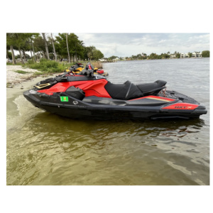 Montacargas VNA para pasillos muy estrechos con cabezal giratorio de 360 grados para un manejo eficiente de palets en pasillos de almacenes reducidos. - Product Image 6