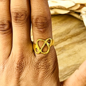 Anillo minimalista abstracto de alta demanda, joyería bohemia de latón para mujer, chapado en oro de 18k, anillo abierto liso para venta al por mayor/OEM/ODM - Product Image 5