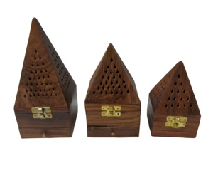 Quemador de incienso forjado de madera - Product Image 1