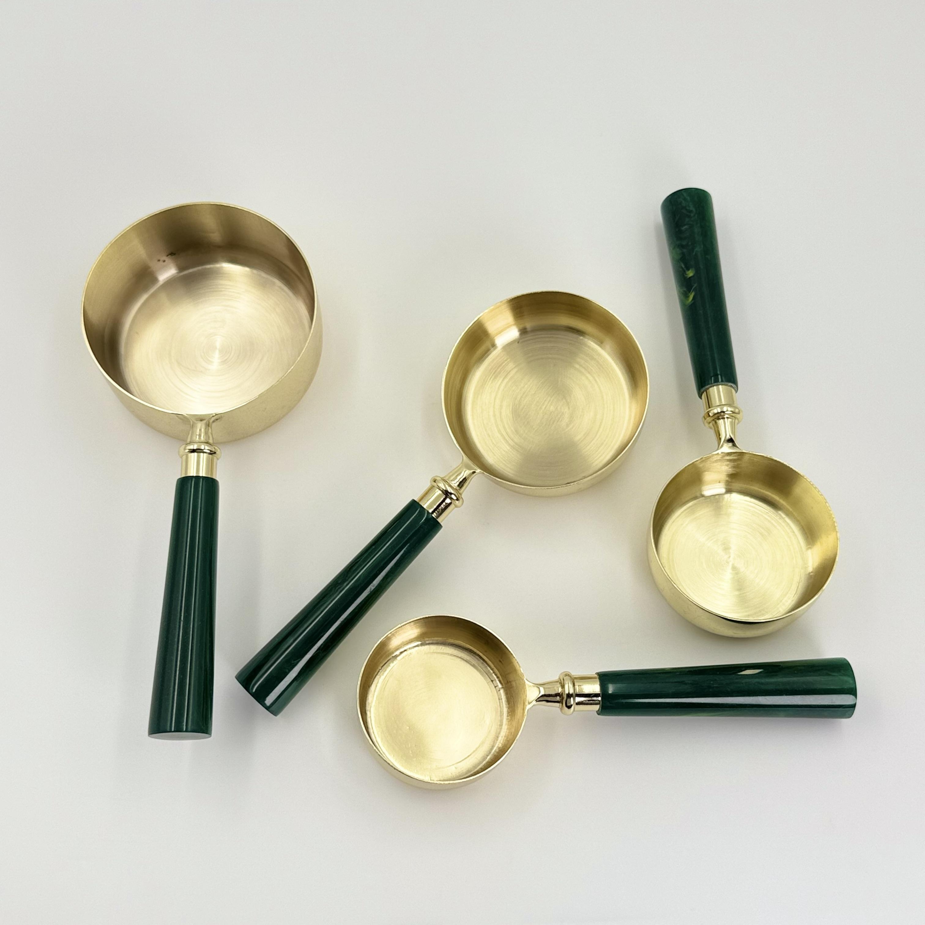 ตามที่แสดง