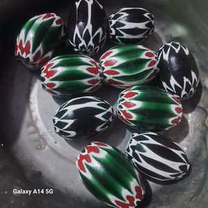 Perles de verre Chevron rayées faites à la main, perles Rosetta multicouches pour la fabrication de bijoux ethniques et les projets artisanaux DIY - Product Image 4