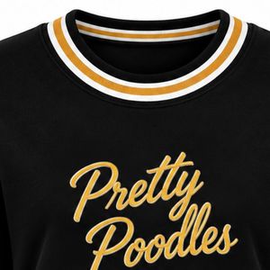 Pull col rond pour femme Black Pretty Poodles avec broderie cœur en lettrage doré, bordure côtelée rayée blanc et or, tricot personnalisé pour sororité - Product Image 2