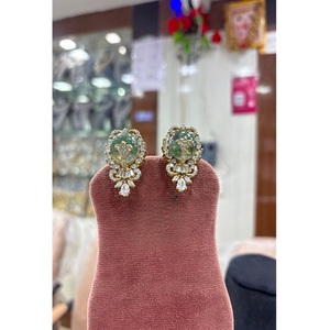 Pendientes de Zirconia Chapados en Oro de Primera Calidad, Elegantes y Modernos, para Mujer, Ideales para Fiestas Nocturnas, Colección de Moda - Product Image 1