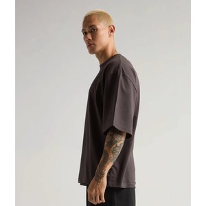 เสื้อยืดเปล่าผ้าฝ้าย 100% ขายส่ง เสื้อยืดแฟชั่นโอเวอร์ไซส์ พร้อมปักลาย รับผลิตแบบ OEM ODM จากโรงงาน - Product Image 2