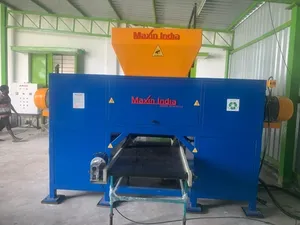 Machine semi-automatique de broyage d'ustensiles, utilisée pour déchiqueter les ustensiles de cuisine en métal ou en plastique - Product Image 2