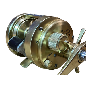 Carrete de Pesca de Casting Usado de Primera Calidad para Calcutta Conquest 400F, Cuerpo de Metal, Relación de Engranajes 5.0:1, 4+1 Rodamientos de Bolas, Funcionamiento Suave - Product Image 6