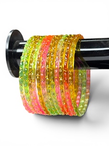 แคชเมียร์สีทองหลากสีประดับไข่มุกหลากสีทันสมัยดีไซน์เนอร์ตัดมรกต - Product Image 1