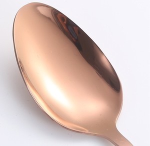 Juego de cubiertos de acero inoxidable de 5 piezas, tenedor, cuchara y cuchillo pulidos en dorado, plateado, negro, arcoíris, rosa, duradero, resistente a la decoloración, libre de BPA. - Product Image 4