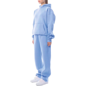 Ensemble de survêtement deux pièces personnalisé OEM pour femme, idéal pour l'hiver, en molleton de coton bleu épais et respirant - Product Image 4
