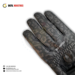Guantes de Golf de Cuero Genuino con Ajuste Personalizable, Diseño Anti-Sudor y Ventilado, Unisex para Deportes, con Marca Personalizada - Product Image 5