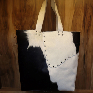 กระเป๋าโท้ทหนังวัวแท้ขนฟู ขนาดใหญ่ ดีไซน์เก๋สไตล์โบโฮ กระเป๋าสะพายไหล่สำหรับผู้หญิง กระเป๋าช้อปปิ้งหนังวัวสุดชิค คอลเลคชั่น - Product Image 1