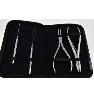 Juego de 3 Pinzas de Acero Inoxidable de Alta Calidad para Extensiones de Cabello, Marca Perfect Locks, Aplicación de Cinta Adhesiva, Fuerte Sujeción, Color Personalizado - Product Image 1