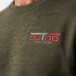 Sudadera de alto rendimiento para hombre, confeccionada con tela ligera y transpirable que proporciona máxima comodidad durante el ejercicio y viajes. - Product Image 4