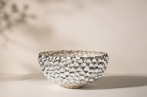 Bol en argent texturé de style minimaliste contemporain, objet décoratif sculptural, commande en gros - Product Image 2