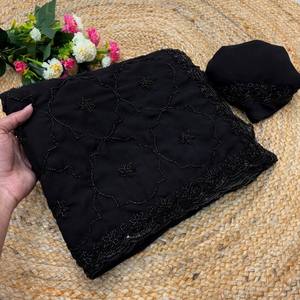 VASTRA COTTAGE Saree de Georgette Sintética Pura con Bordado de Cuentas Negras Originales y Borde Calado, Saree de Diseñador de Lujo con Blusa - Product Image 6