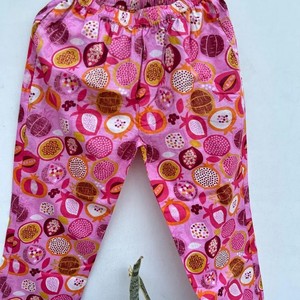 Conjunto de Pijama para Mujer, Color Rosa, Estampado, Manga Larga, Cuello Camisero, Largo hasta la Rodilla, Tejido 100% Algodón, Suave, Ropa de Dormir para Verano - Product Image 6