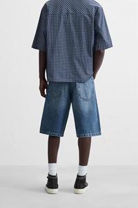 Shorts de Mezclilla Lavada de Corte Holgado para Hombre - Product Image 2