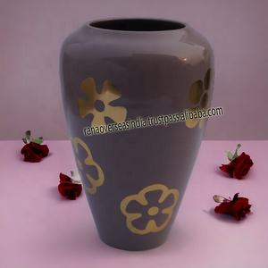 Jarrón decorativo de mesa de metal y aluminio con patrón floral para fiesta, boda, sala de estar al mejor precio - Product Image 4