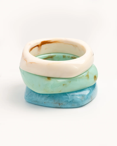 กำไลข้อมือเรซิ่นสีสันสดใส ดีไซน์ทรงกลมกว้าง หลายสี เครื่องประดับสำหรับผู้หญิง ใช้ได้ทุกวัน งานฝีมือเรซิ่น - Product Image 4