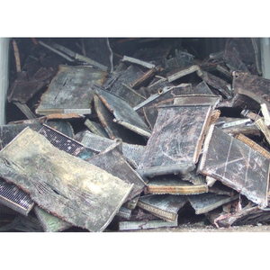 Chatarra de radiador de latón de alta calidad, material metálico procesado para operaciones de reciclaje y fabricación - Product Image 1