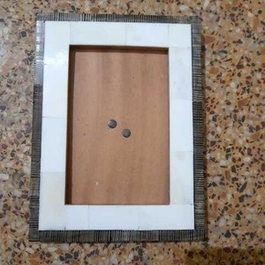 Wholesale Resin Photo <b>Frame</b> Creative Minimalist Modern Wall FC-5860 Vertical FAIZA CRAFT - Product Image 1