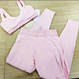 Ensemble de yoga 2 pièces pour femme – Leggings taille haute et soutien-gorge de sport, tenue de sport pour la gym et le fitness - Product Image 5