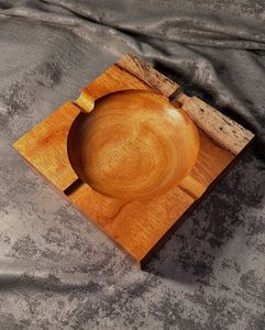 Cenicero de Madera Vintage, Cenicero para Cigarrillos Hecho a Mano, Cenicero de Madera Masivo, Cenicero para Cigarrillos Artesanal - Product Image 4