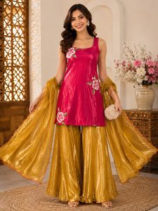 Conjunto de fiesta de diseñador, pintado y cortado a mano, con trabajo artesanal Dana, top de seda Fandy con pantalón Plazzo y dupatta, completamente cosido y listo para usar. - Product Image 1