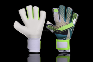 High Quality Super Grip Roll Finger Goalkeeper Gloves Customized Professional Goalkeeper Gloves - Product Image 4