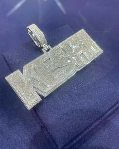 Pendentif Hip Hop personnalisé et tendance en argent, serti de moissanite VVS taille coussin, pour mariage, fiançailles et soirée - Product Image 2