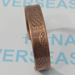 Pulsera Magnética de Cobre Antiguo con Diseño Floral, Joyería Curativa para Aliviar el Estrés, Relajación, Calma Mental y Fuerza Espiritual - Product Image 1