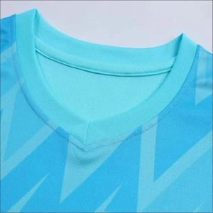 Uniforme de Fútbol Personalizado para Hombre de Alta Calidad y Transpirable con Diseño de Logotipo Único, Manga Corta de Verano, Nombres/Números de Equipo Personalizados - Product Image 2