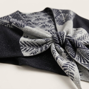 Fabricante de Bufandas y Chales Tejidos con Diseño Personalizado OEM ODM, Manta Cálida y Suave para Invierno, Chales al por Mayor con Flecos y Borlas para Mujer - Product Image 5