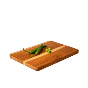 Planche à découper rectangulaire en bois 35 cm x 24,75 cm, épaisseur 1,5 cm, poignée antidérapante, compatible lave-vaisselle, écologique, durable - Product Image 1