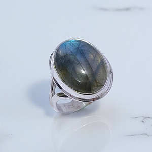 แหวนเงินแท้ 925 ประดับพลอยลาบราดอไรต์สีน้ำเงิน ดีไซน์เรียบง่าย ราคาขายส่ง แหวนเงินและเครื่องประดับ - Product Image 2