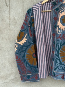 One Size Unisex <b>Velvet</b> Suzani Bomber Jacket Full Sleeve Handmade Floral Embroidered Soft Cotton Reversible Eco-Friendly - Product Image 5