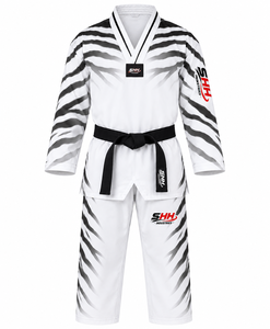 Conjunto de Uniforme de Taekwondo SHH Industries, Diseño de Rayas Blancas y Negras con Estampado por Sublimación, Ropa de Artes Marciales Unisex para Adultos - Product Image 1