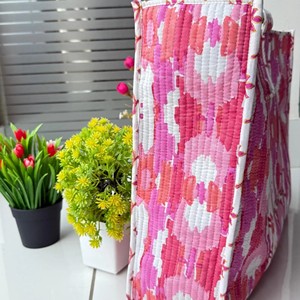 Sac fourre-tout rose tendance en non-tissé à panneaux, fermeture ouverte, sac de shopping, utilisation toutes saisons - Product Image 3