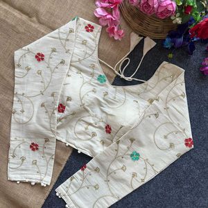 Blouse Prête-à-Porter Élégance Ethnique, Confortable et Stylée, en Coton Khadi de Créateur - Product Image 6