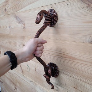 Manija de Puerta de Hierro Forjado en Forma de Serpiente, Forjada a Mano, Acabado Pintado, Resistente al Óxido, Fácil de Instalar, Estilo Asiático, Artículo Decorativo - Product Image 6